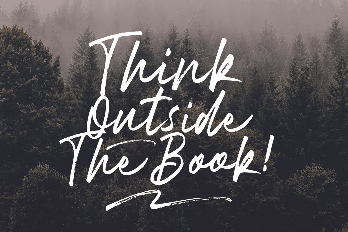 Dreamland Brush Font Demo