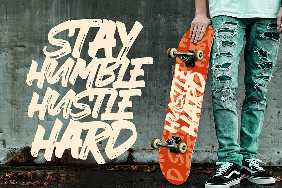 Ever Looser Wild Brush Font