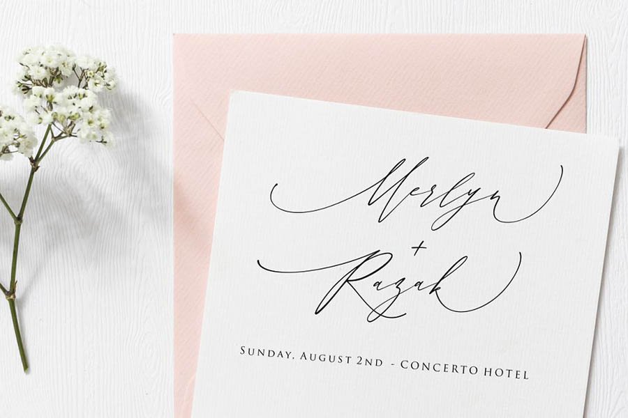 Month Glade Script Font